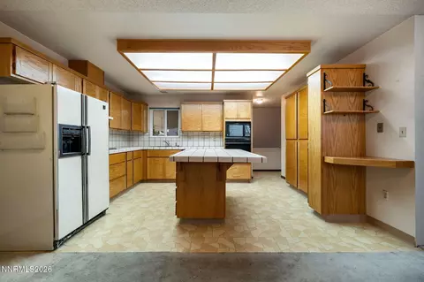 Kitchen - 2685 Everett Dr, Reno, NV 89503 photo 1 of 6