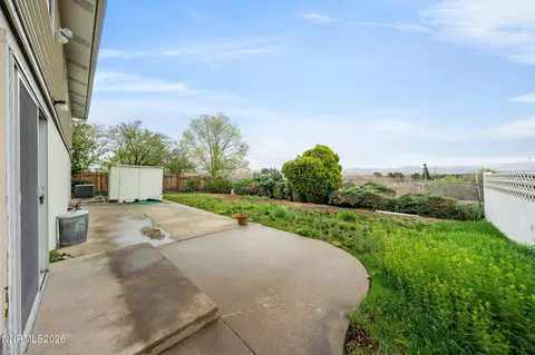 Exterior - 2685 Everett Dr, Reno, NV 89503 photo 5 of 9