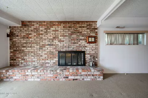Living - 2685 Everett Dr, Reno, NV 89503 photo 4 of 5