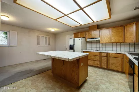 Kitchen - 2685 Everett Dr, Reno, NV 89503 photo 3 of 6