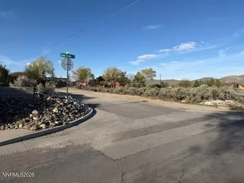 5460 Lynnett Ln, Carson City, NV 89701