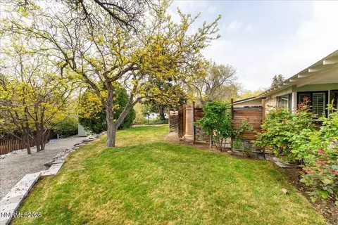 Exterior - 1840 Berkeley Dr, Reno, NV 89509 photo 11 of 17