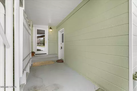 Exterior - 1840 Berkeley Dr, Reno, NV 89509 photo 15 of 17
