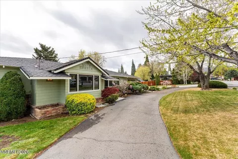 Exterior - 1840 Berkeley Dr, Reno, NV 89509 photo 16 of 17