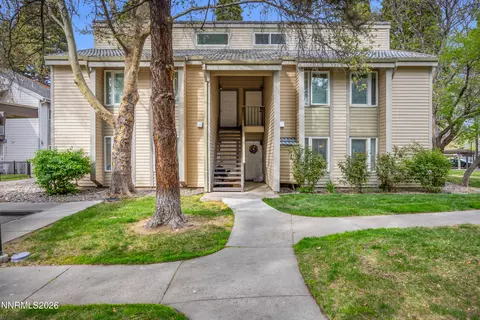 2367 Roundhouse Rd, Sparks, NV 89431