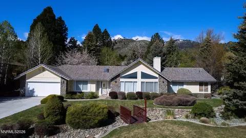 16 Woodstock Cir, Carson City, NV 89703