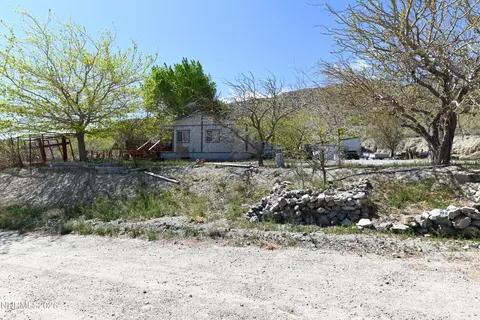 634 Welcome Dr, Walker Lake, NV 89415