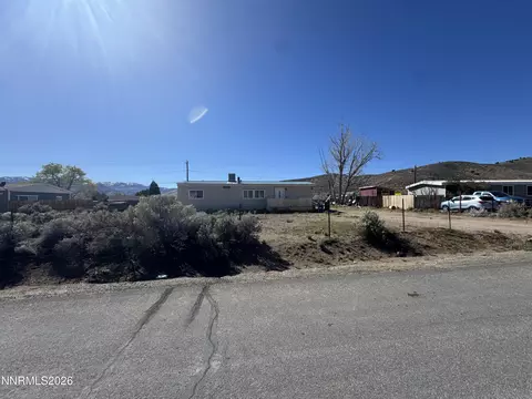 17945 Blackbird Dr, Reno, NV 89508