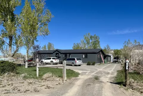 6975 Cattle Dr, Winnemucca, NV 89445