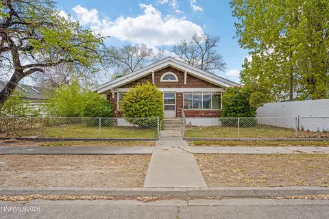 54 W 4th St, Battle Mountain, NV 89820