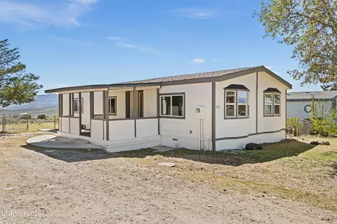 202 Garnet Cir, Mound House, NV 89706