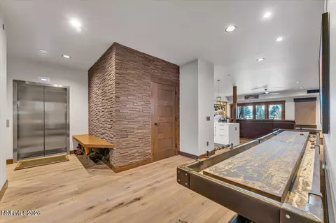 17 Beach Club Dr # 219, Stateline, NV 89449