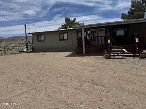 5 Rhoda Ln, Yerington, NV 89447