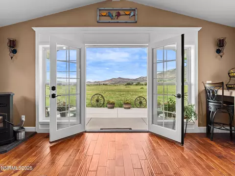 Entry Way - 801 Larson Ln, Coleville, CA 96107 photo 2 of 2