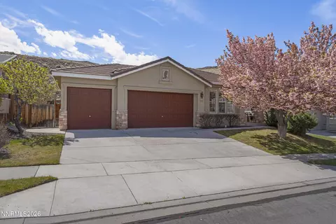 2815 Falcon Ridge Dr, Sparks, NV 89436