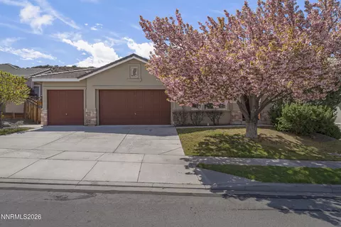 2815 Falcon Ridge Dr, Sparks, NV 89436