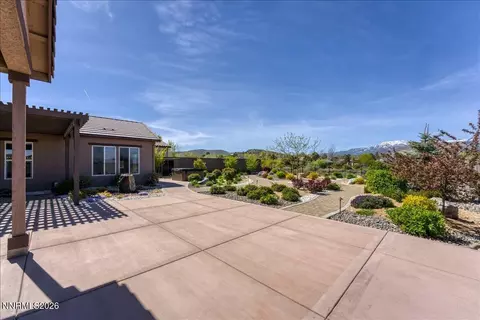 Exterior - 14239 Silver Moon Ct, Reno, NV 89521 photo 4 of 15