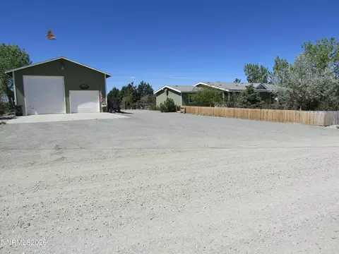 41 S Bybee Ln, Yerington, NV 89447