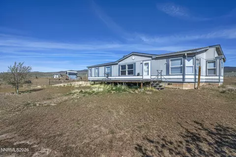 1 Four Place Ln, Gardnerville, NV 89410