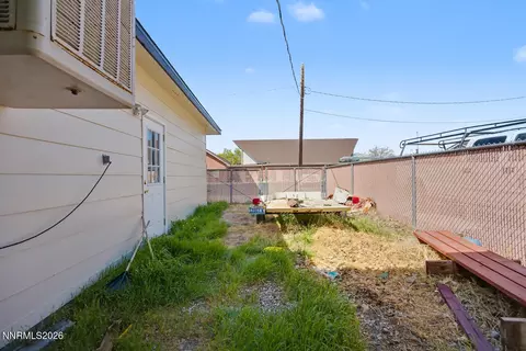 Exterior - 800 W 5th St, Fallon, NV 89406 photo 4 of 4