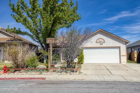 7951 Big River Dr, Reno, NV 89506