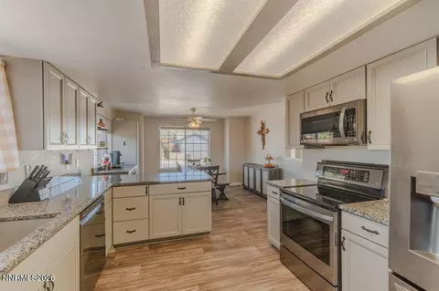 Kitchen - 3589 Haystack Dr, Carson City, NV 89705 photo 4 of 5