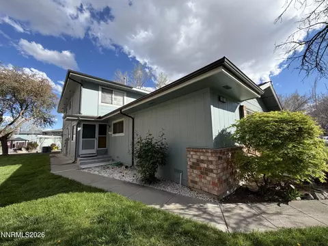 682 Pine Meadows Dr #3, Sparks, NV 89431
