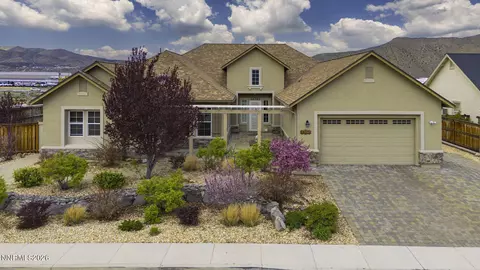 11725 Paradise View Dr, Sparks, NV 89441