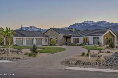 11 Glenhaven Dr, Reno, NV 89511