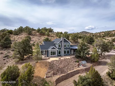Exterior - 2538 Cartwright Rd, Reno, NV 89521 photo 2 of 10