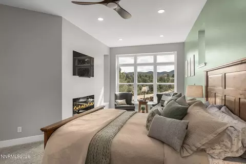 Bedroom - 2538 Cartwright Rd, Reno, NV 89521 photo 2 of 4