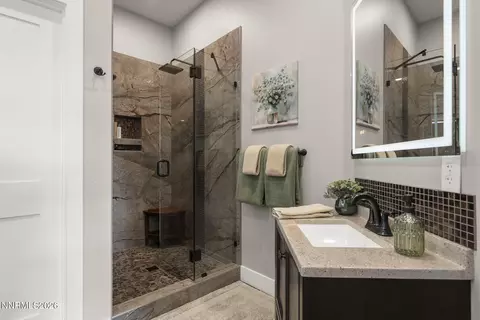 Bath - 2538 Cartwright Rd, Reno, NV 89521 photo 2 of 5