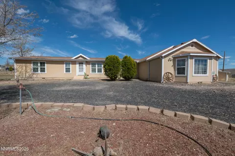 4970 Stagecoach Dr, Stagecoach, NV 89429