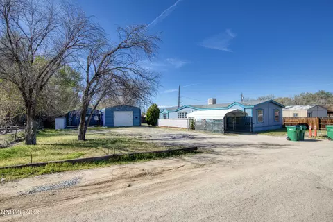 5527 Yukon Dr, Sun Valley, NV 89433