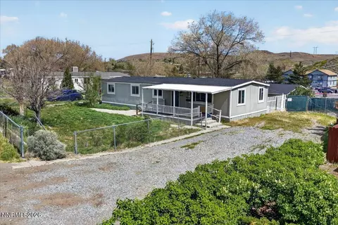 4720 E Leonesio Dr, Sun Valley, NV 89433 photo 3