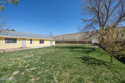 3590 Siskin Ln, Reno, NV 89508