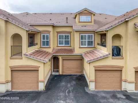 17000 Wedge Pkwy #2722, Reno, NV 89511