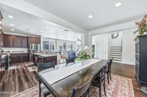 Dining - 2084 Whitecliff Dr, Reno, NV 89521 photo 2 of 3