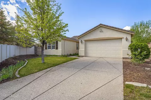 2590 Country Falls Ln, Reno, NV 89521