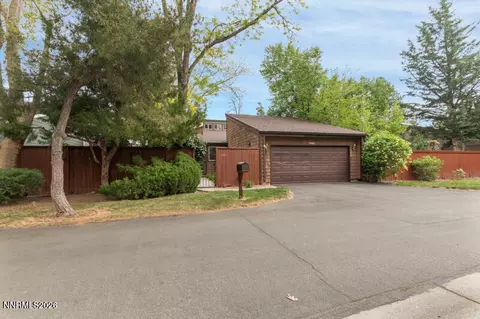 6481 Meadow Hill Dr, Reno, NV 89519