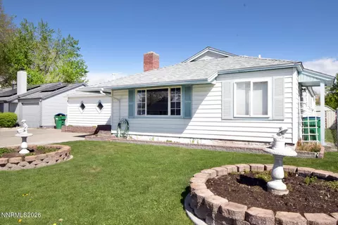 Exterior - 10 E J St, Sparks, NV 89431 photo 11 of 11