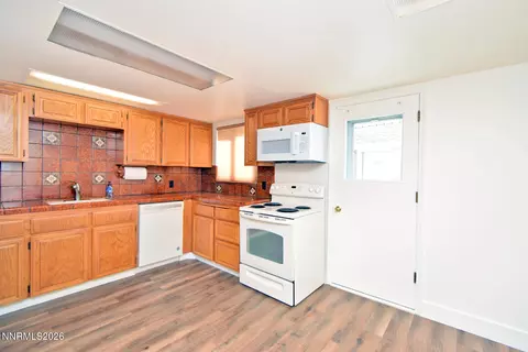 Kitchen - 10 E J St, Sparks, NV 89431 photo 3 of 3