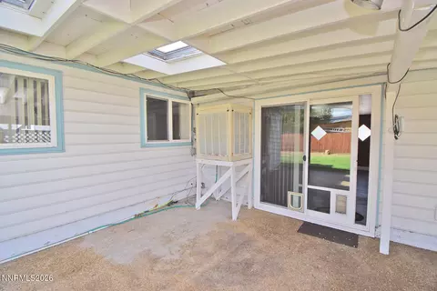 Exterior - 10 E J St, Sparks, NV 89431 photo 6 of 11