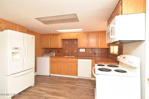 Kitchen - 10 E J St, Sparks, NV 89431 photo 2 of 3