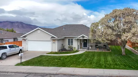 5287 Offenhauser Dr, Winnemucca, NV 89445