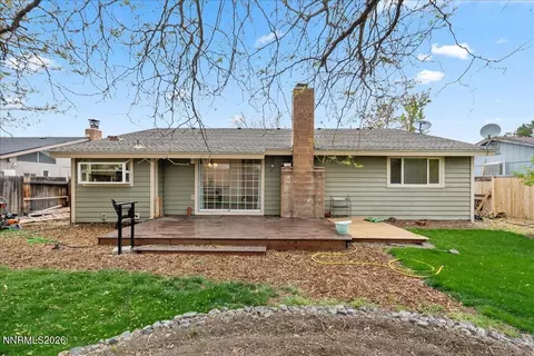 Exterior - 4730 Spring Dr, Reno, NV 89502 photo 6 of 10