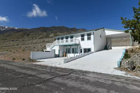 237 Lakeshore Dr, Walker Lake, NV 89415