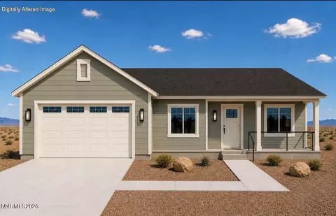 720 Emerald Ln, Battle Mountain, NV 89820