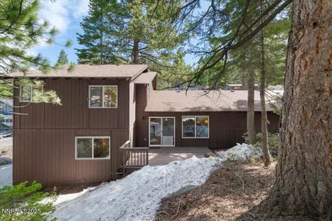Exterior - 226 S Benjamin Dr, Stateline, NV 89449 photo 3 of 4