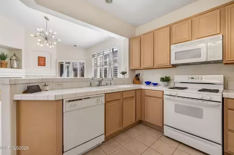 Kitchen - 9761 Cattail Cir, Reno, NV 89521 photo 2 of 2